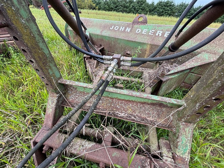 john-deere-542-image-17