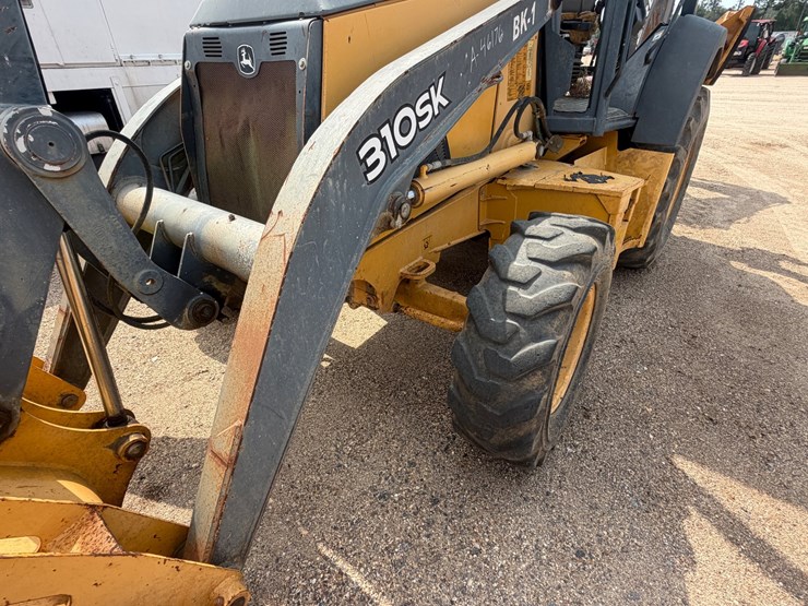 2013-deere-310sk-image-28