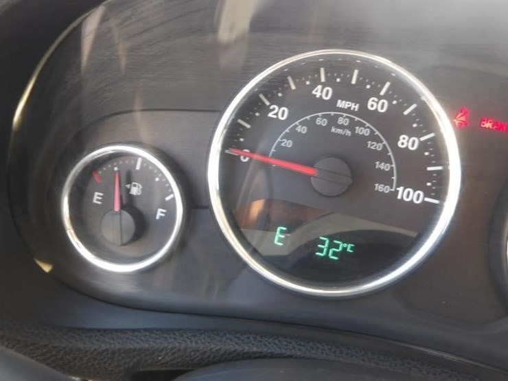 2011-jeep-wrangler-image-20