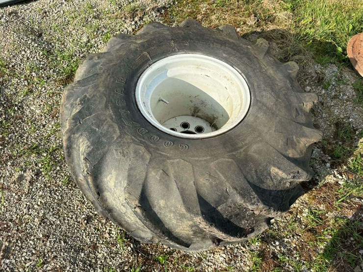 tires-with-rims-image-4
