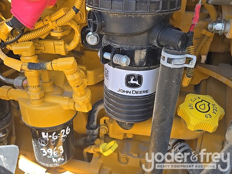 2019-deere-310sl-image-53