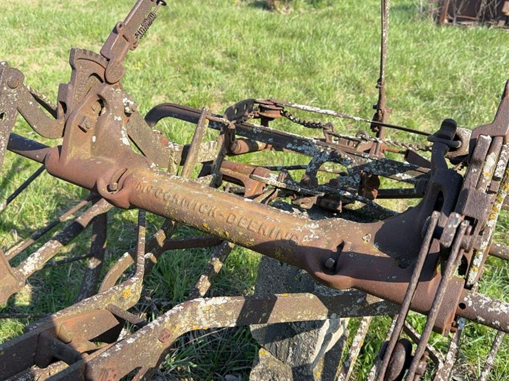 horse-drawn-cultivator-image-11