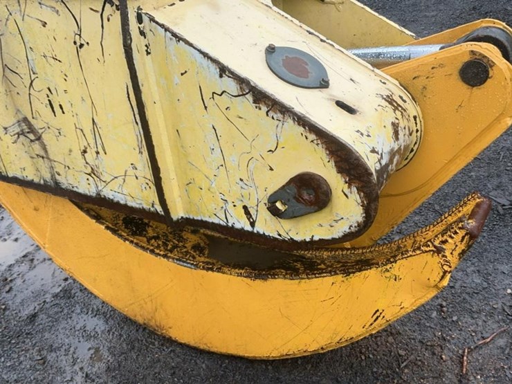 2014-deere-648h-image-65