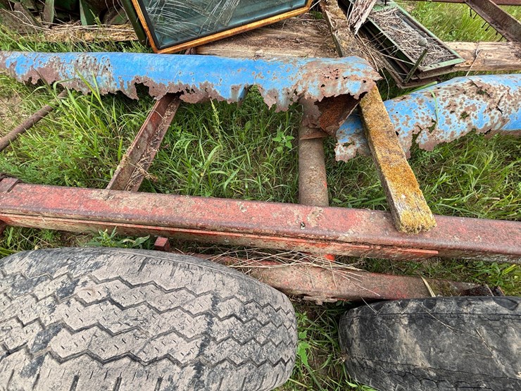 #2658-•-tandem-axle-28'-trailer-frame-image-10