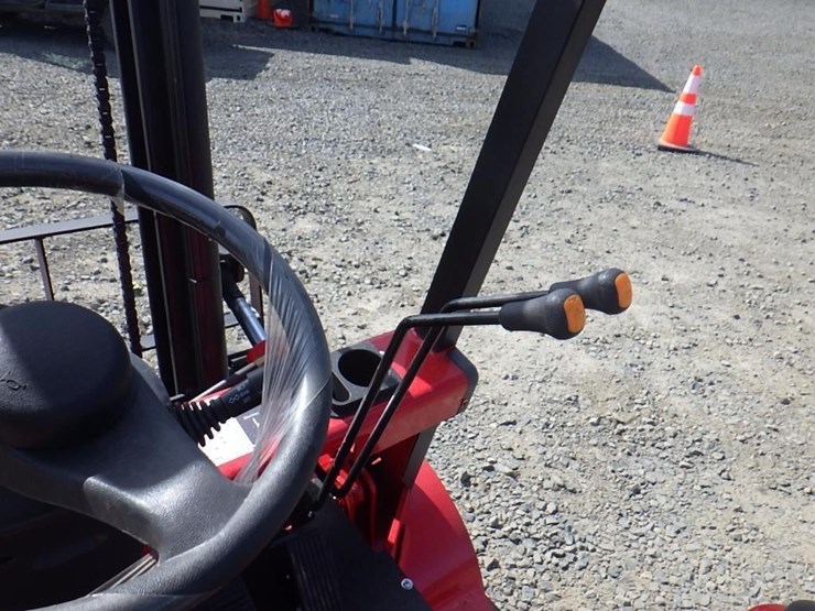 2026-sdlool-d15-electric-forklift-image-9