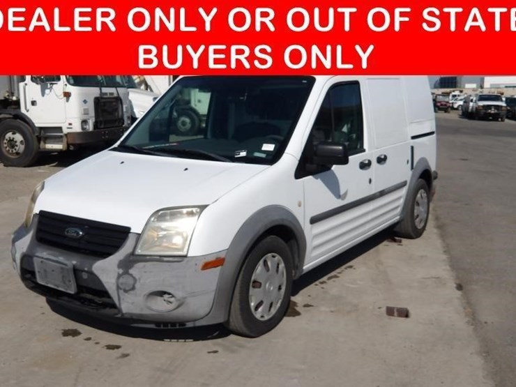 2013-ford-transit-connect-image-1