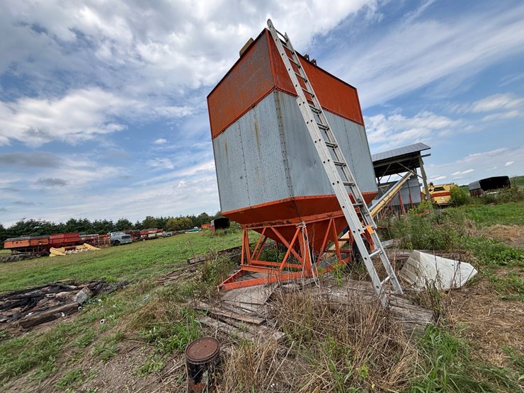 #2587-•-aluminum-extension-ladder-image-7