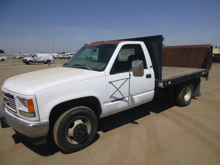 1996-gmc-3500-image-2