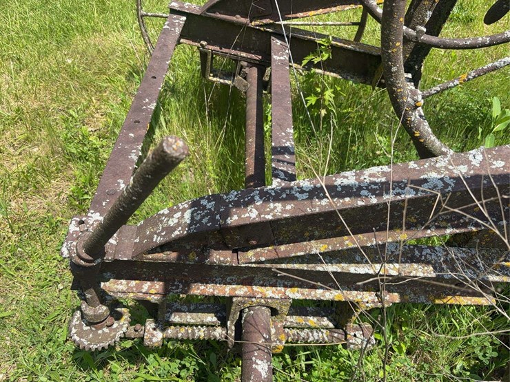 pull-type-road-grader-image-28