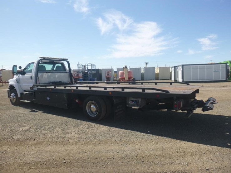 2016-ford-f650-image-4