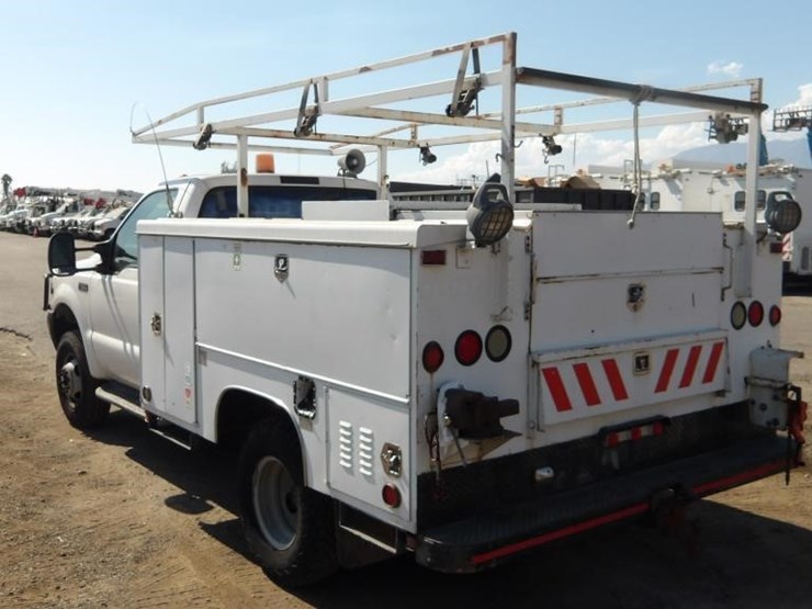 2001-ford-f350-image-4