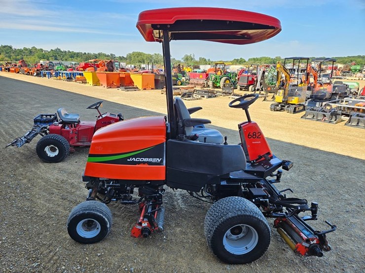 #160-•-jacobsen-lf-1880-fairway-mower-image-6