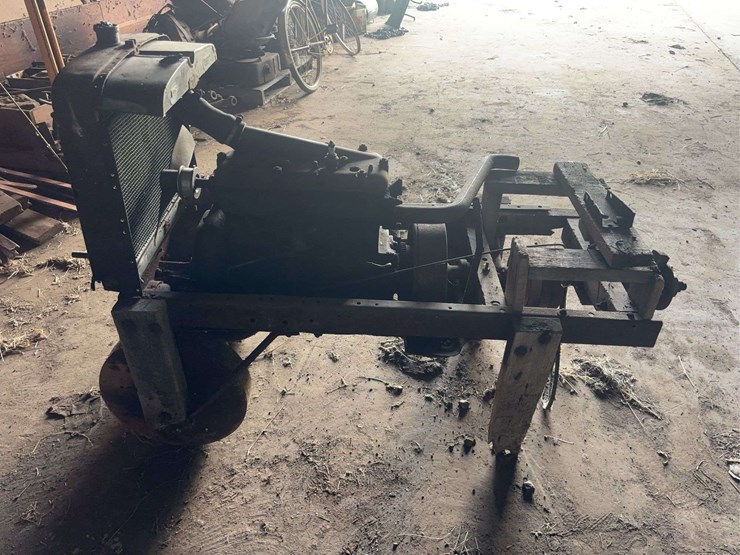 saxon-four-cylinder-engine-image-5