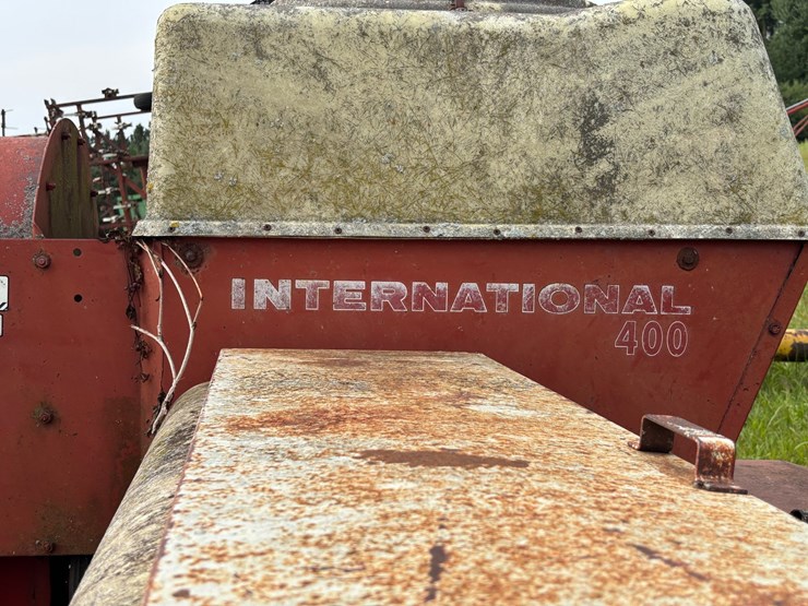 case-ih-400-image-27
