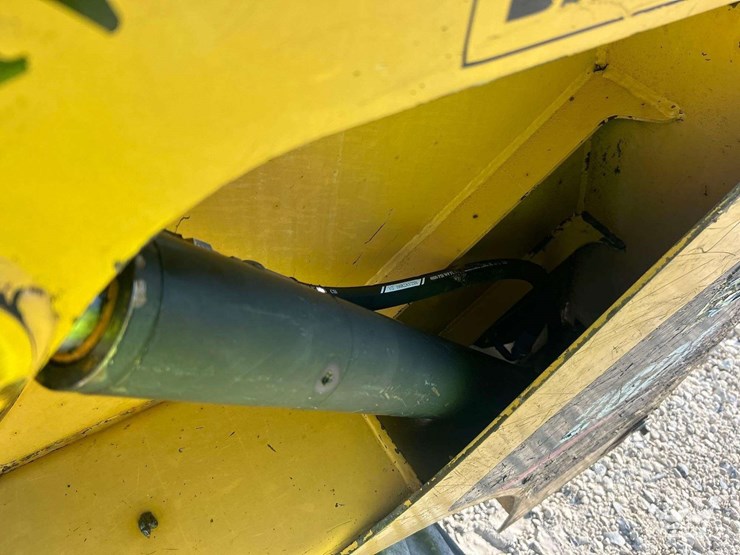 caterpillar-262b-image-23