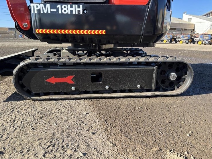 2026-tpm-18hh-hydraulic-excavator-image-13