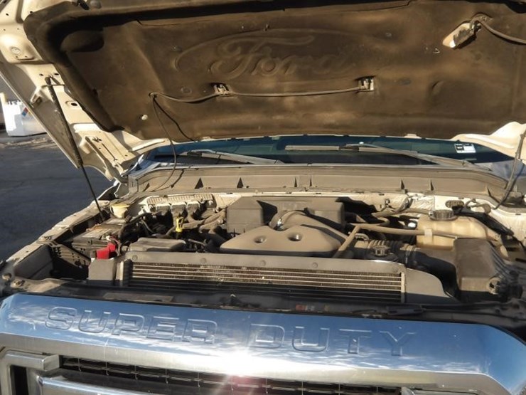 2011-ford-f250-image-9
