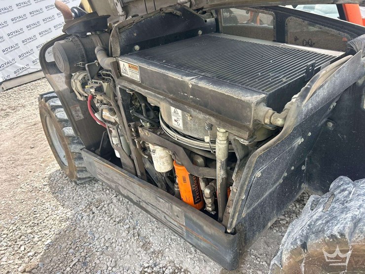 2018-jlg-g5-18a-image-8
