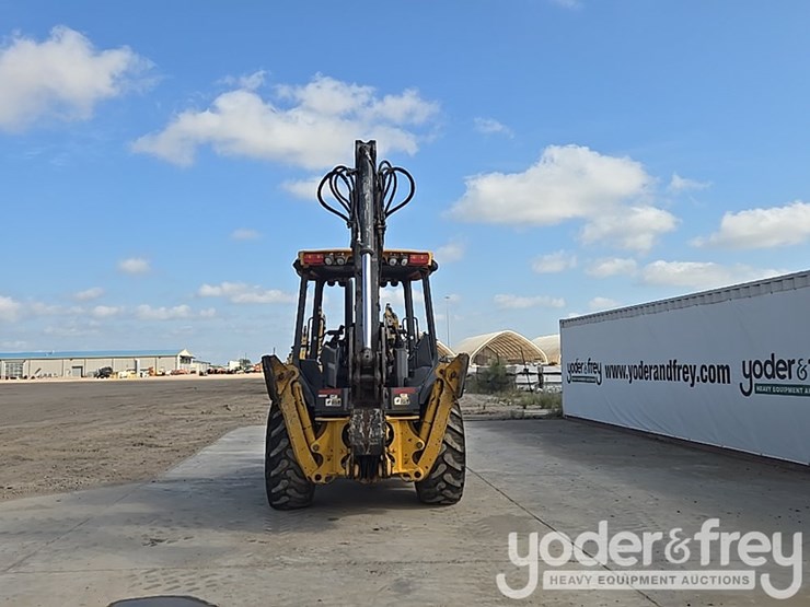 2019-deere-310sl-image-4