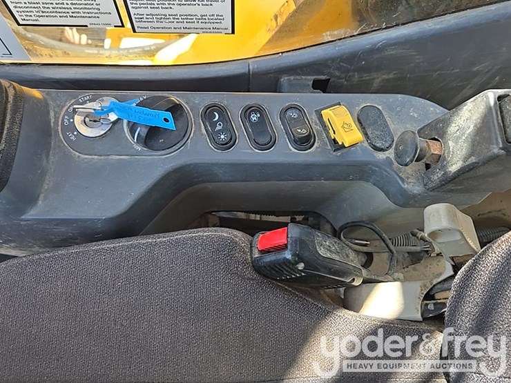 2023-komatsu-pc360-lc-11-image-81