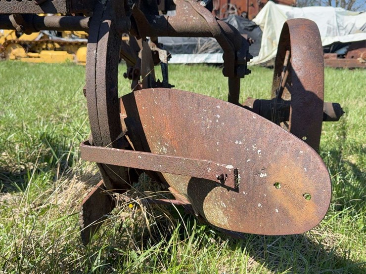 two-bottom-plow-image-9