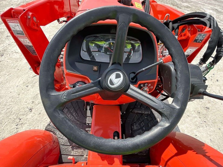 2024-kubota-l2502hst-image-31