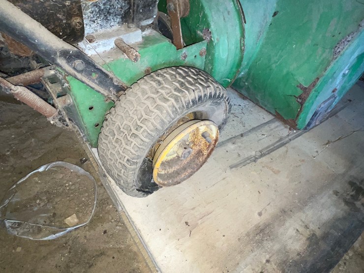 john-deere-26-image-15