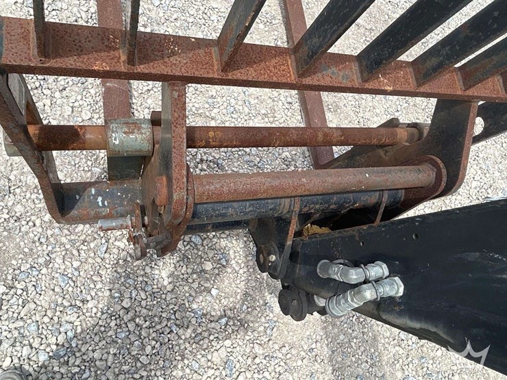2018-jlg-g5-18a-image-12