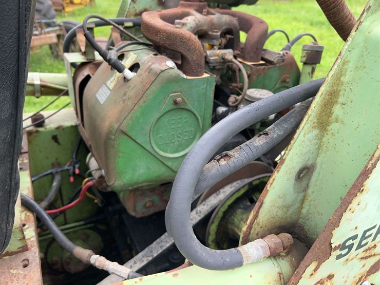 omc-1200-mustang-skid-loader-image-41