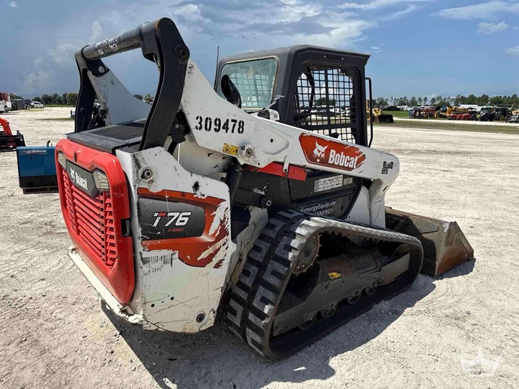 2022-bobcat-t76-image-3
