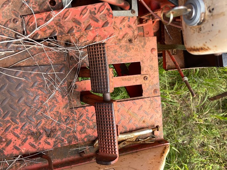 #2566-•-case-730-gas-wide-front-tractor-image-29