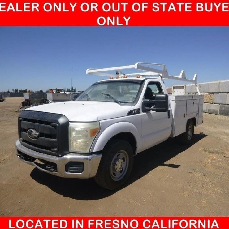 2011 FORD F350