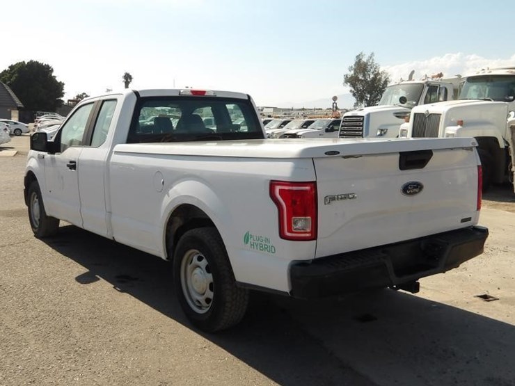 2017-ford-f150-image-5