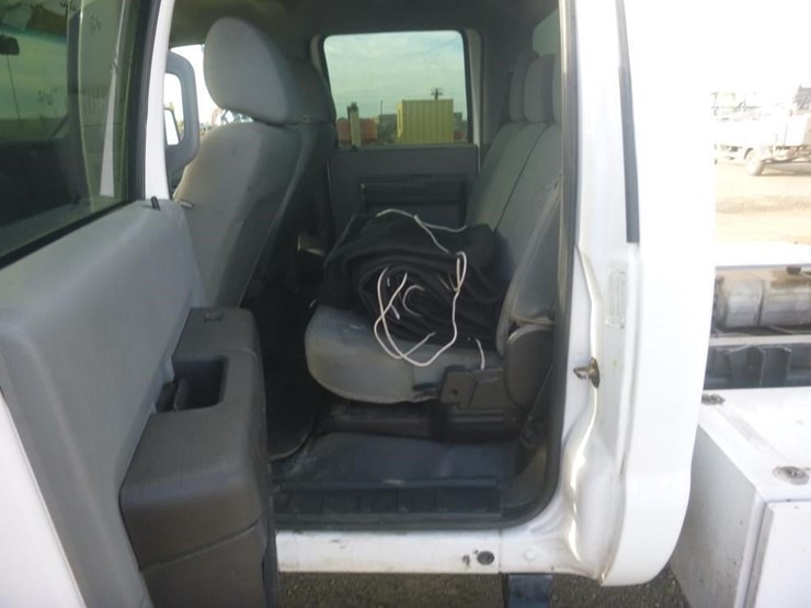 2016-ford-f550-image-12