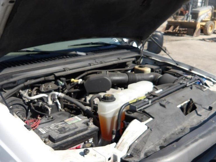 2001-ford-f350-image-9
