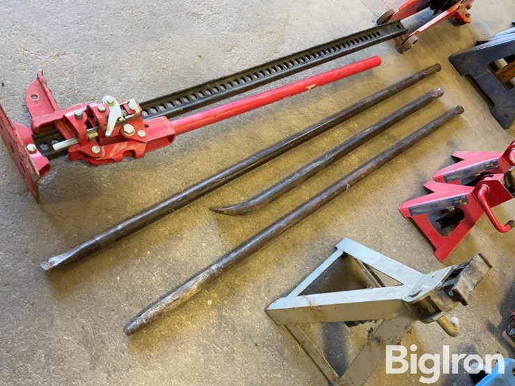 assorted-shop-tools-image-17