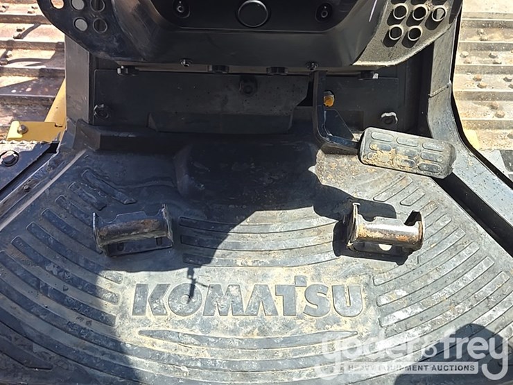2023-komatsu-d61px-24-image-62