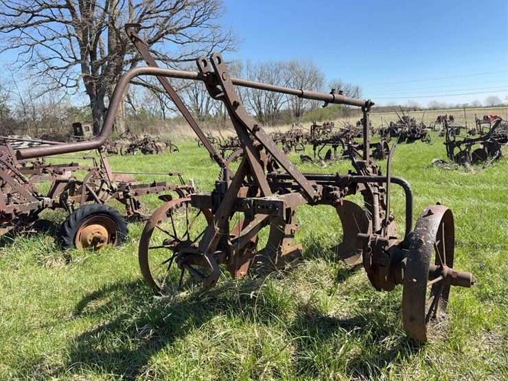 two-bottom-plow-image-6