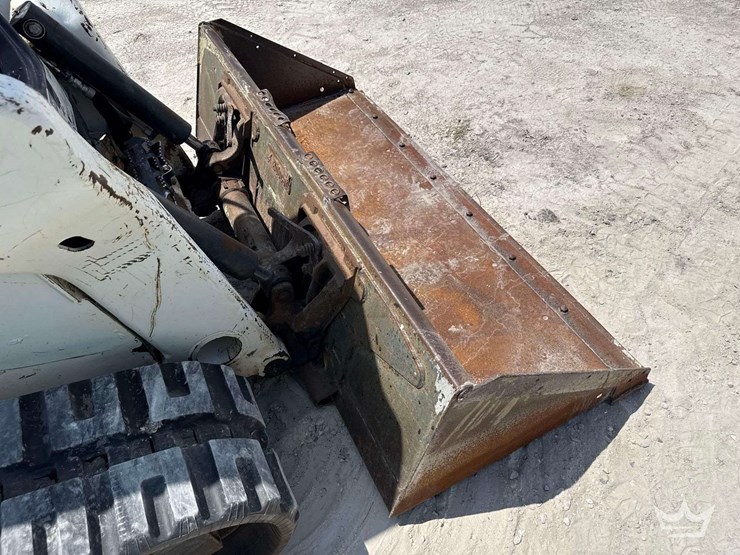 2022-bobcat-t76-image-8