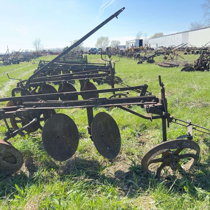 John Deere Disc Plow