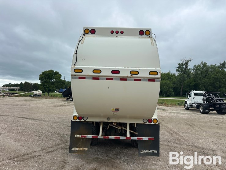 2017-peterbilt-520-image-6