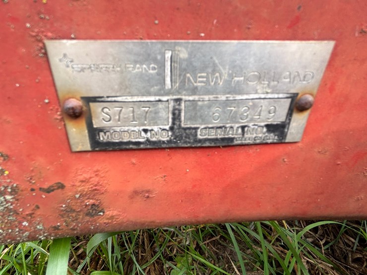 new-holland-s717-image-20