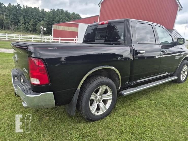 2014-dodge-ram-1500-image-3