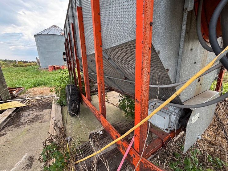 #2585-•-farm-fans-grain-dryer-image-34