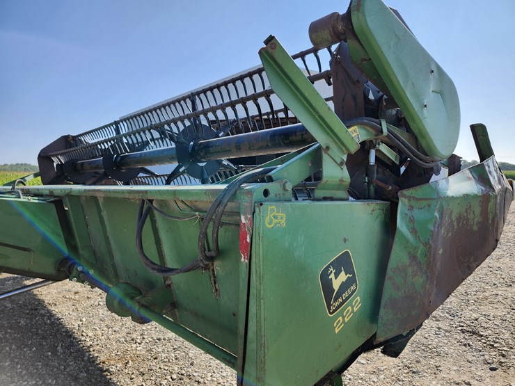 john-deere-222-image-9