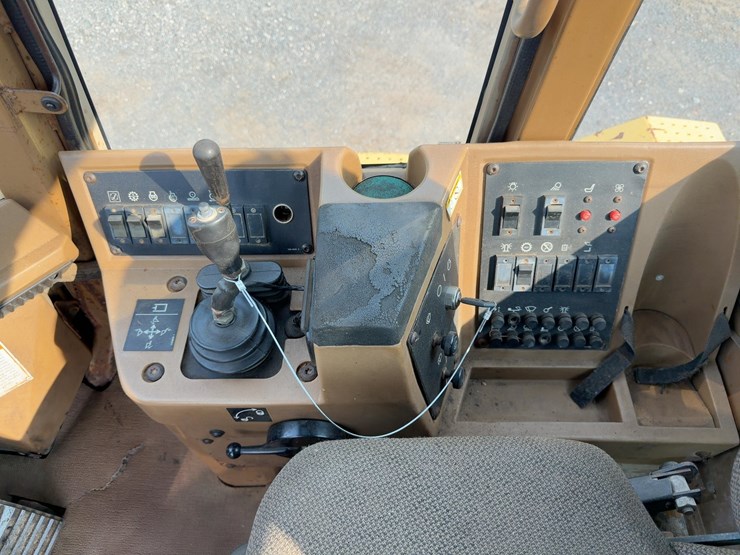 1997-caterpillar-938f-image-24