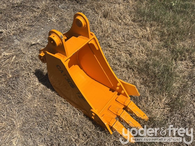 caterpillar-305-image-4