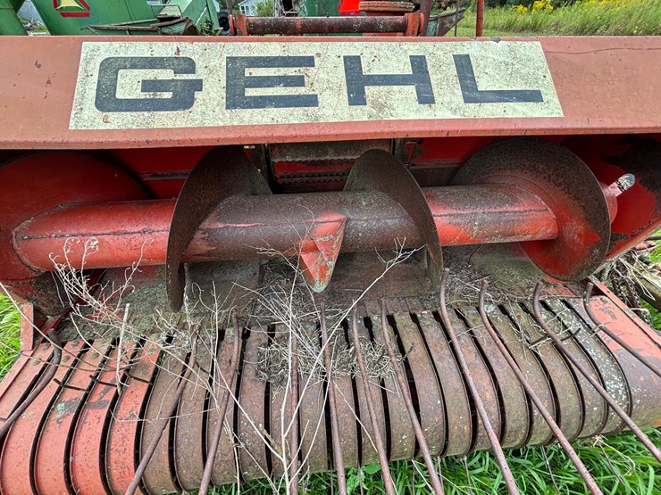 gehl-600-image-33