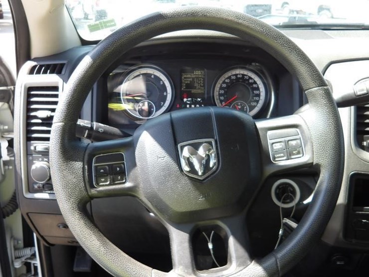 2017-ram-2500-hd-image-14
