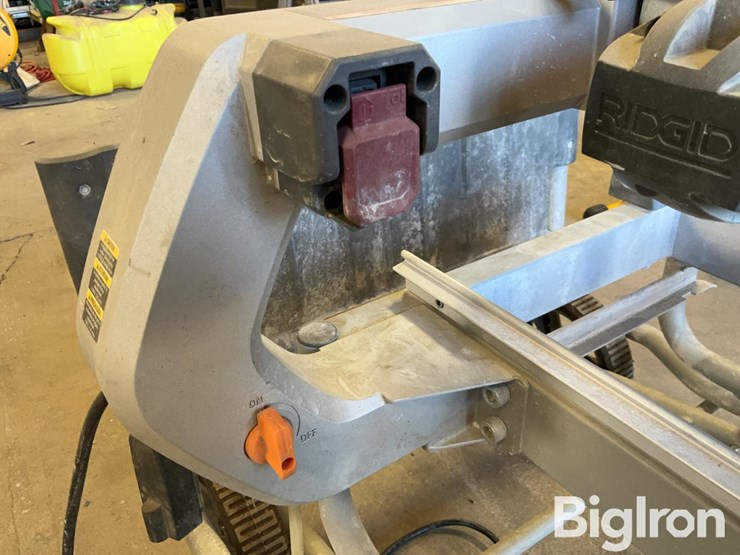 rigid-wet-tile-saw-&-dewalt-mitre-saw-image-17